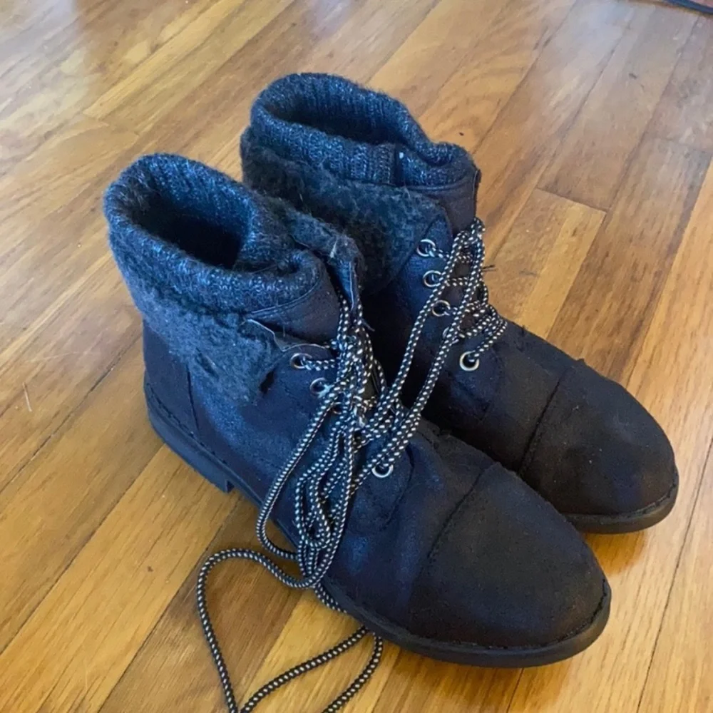 Lace Up Boots - Picture 1 of 1